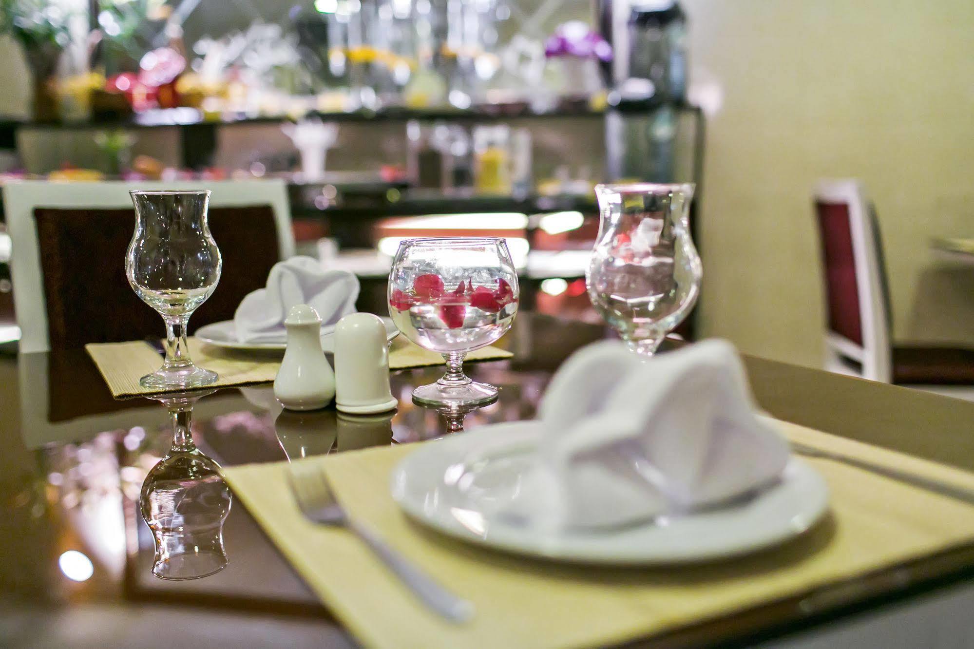Hanoi Veris Boutique Hotel & Spa Exterior photo